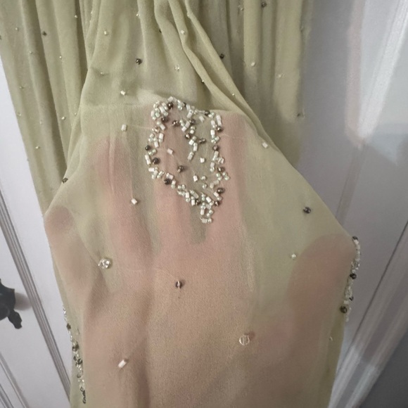 Elegant Sage Green Dress - Picture 5 of 8